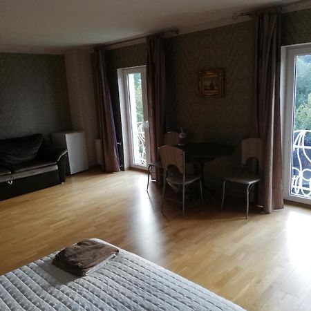 Oti Guesthouse ทาลลินน์ ภายนอก รูปภาพ